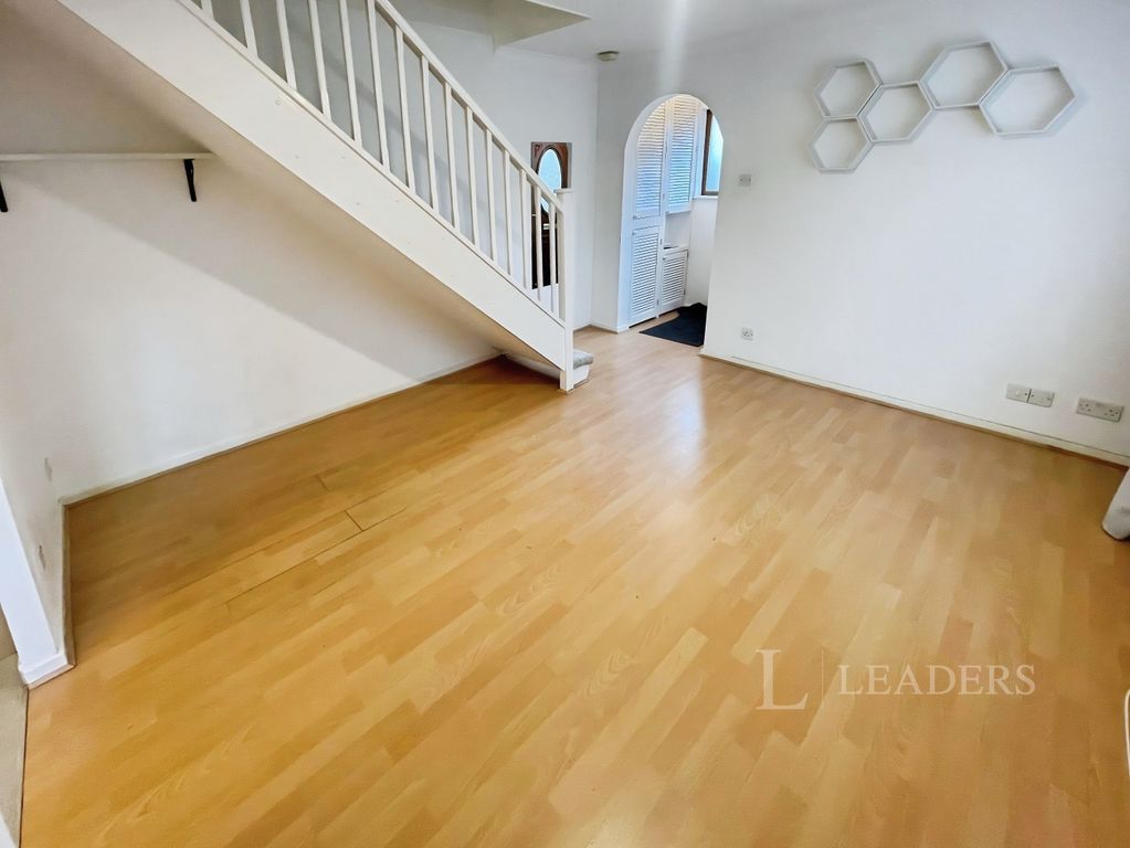 Property photo 3 of 16 3