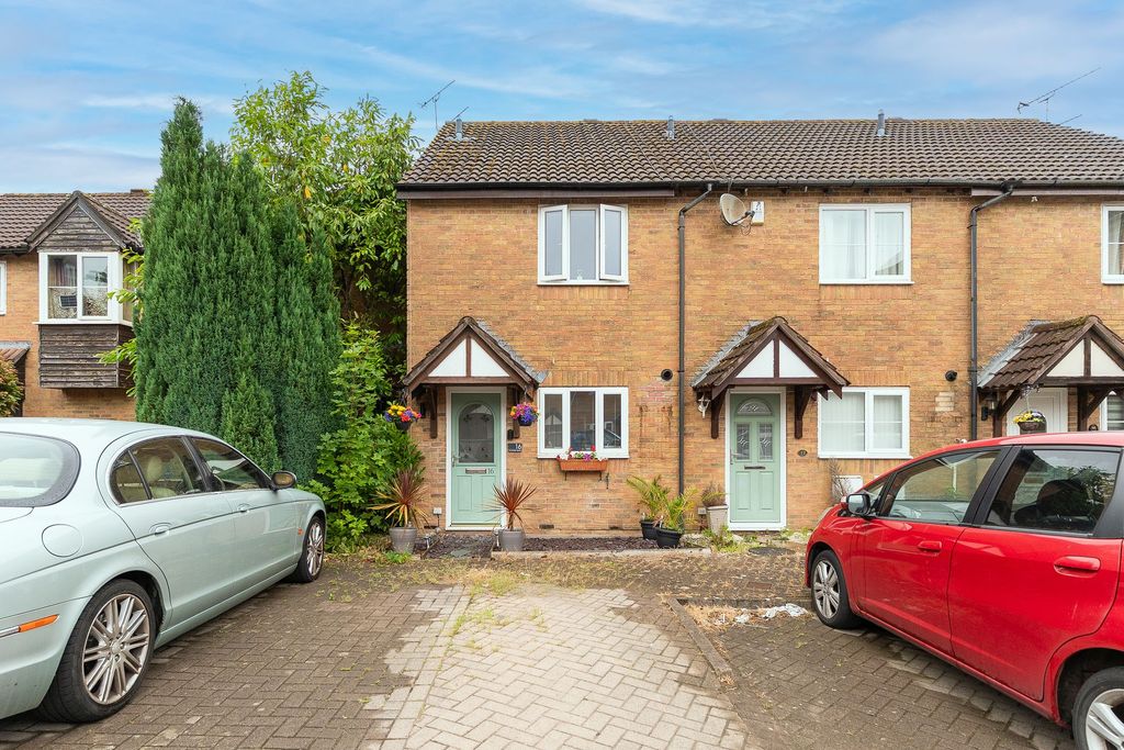 Property photo 3 of 15