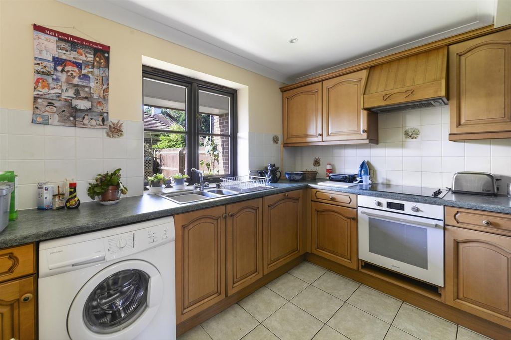 Property photo 2 of 19 11.Jpg