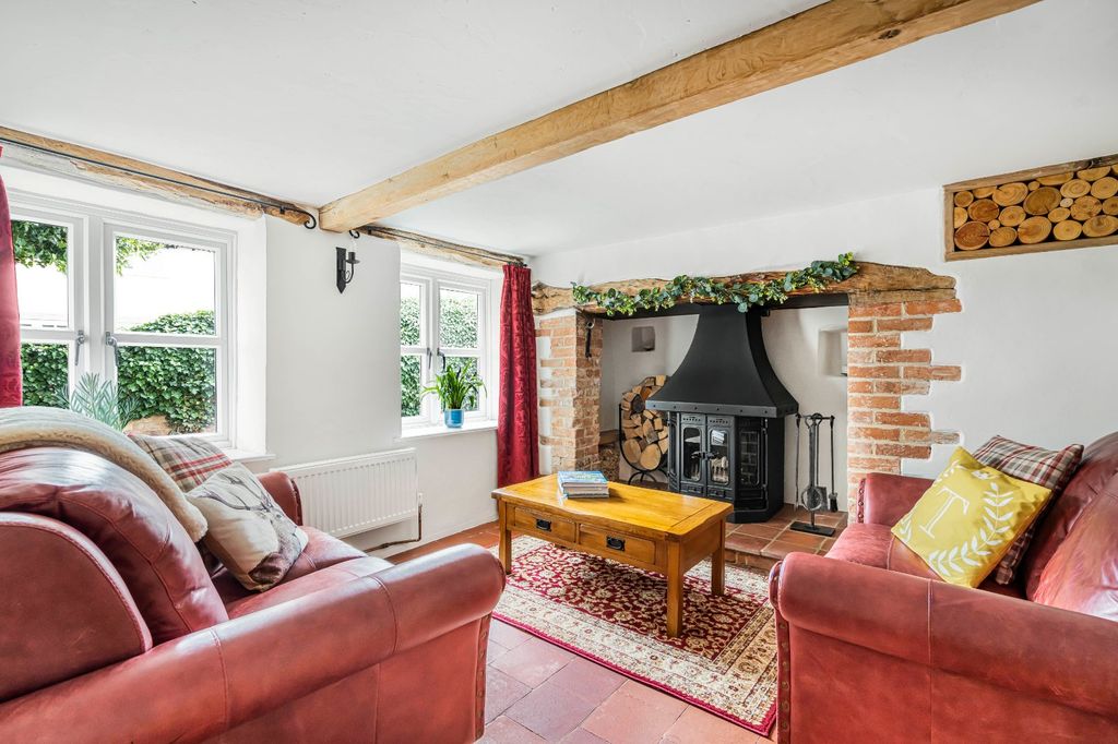 Property photo 2 of 30 Snug