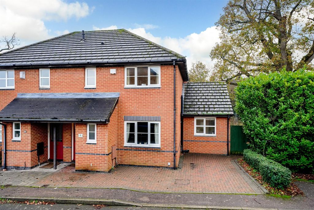 Property photo 1 of 19 9-The-Sonnets-1034.Jpg