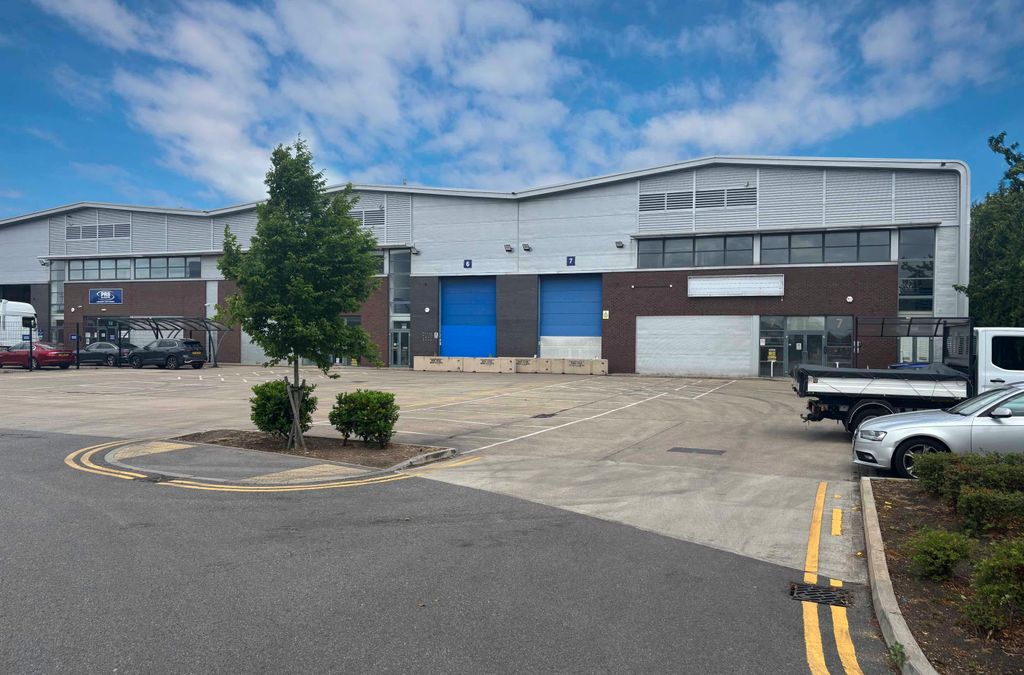 Property photo 1 of 5 Front Aspect