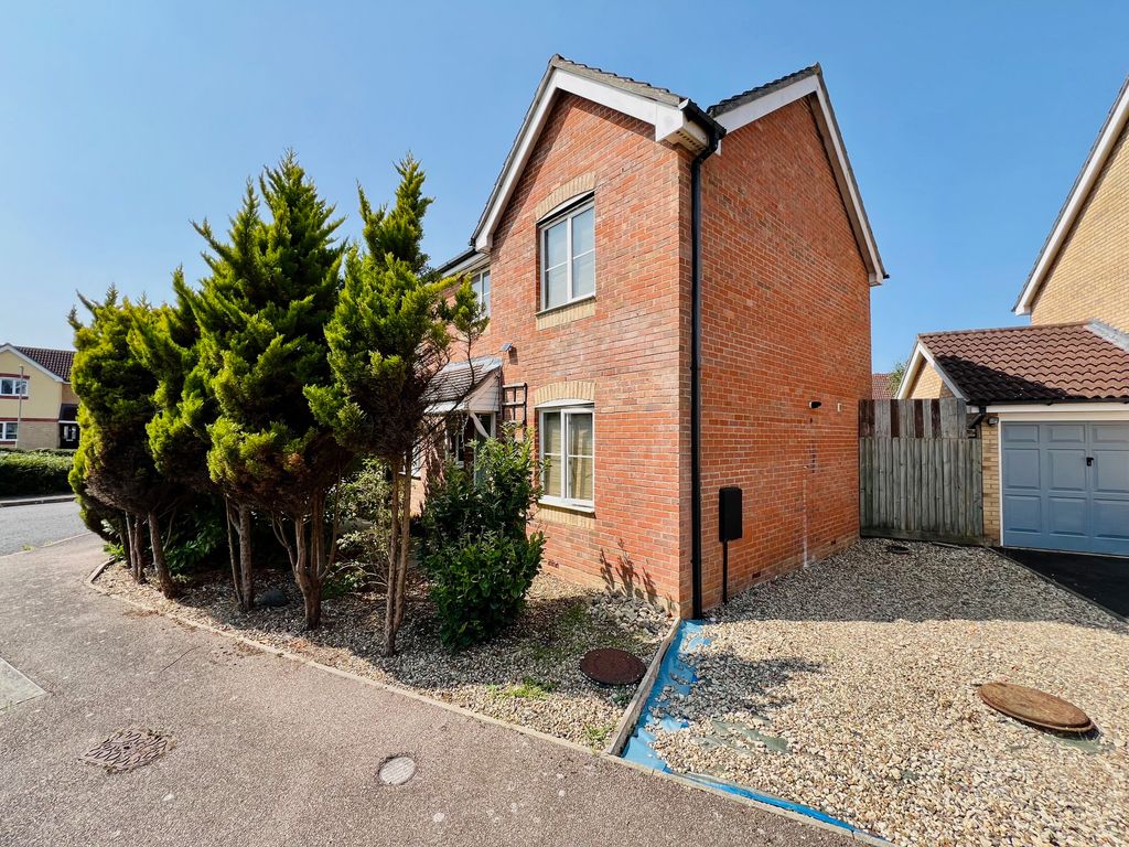 Property photo 3 of 10