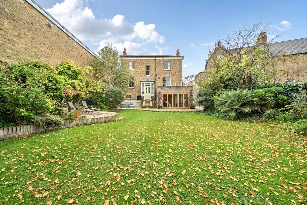 Property photo 2 of 14 Picture No. 74