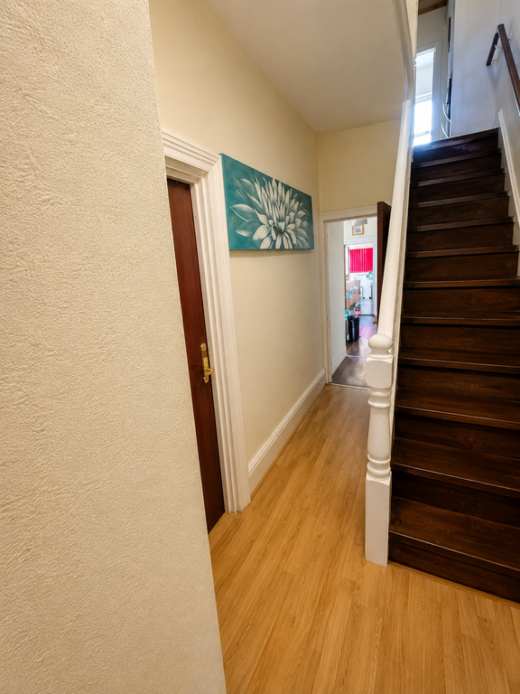 Property photo 2 of 3