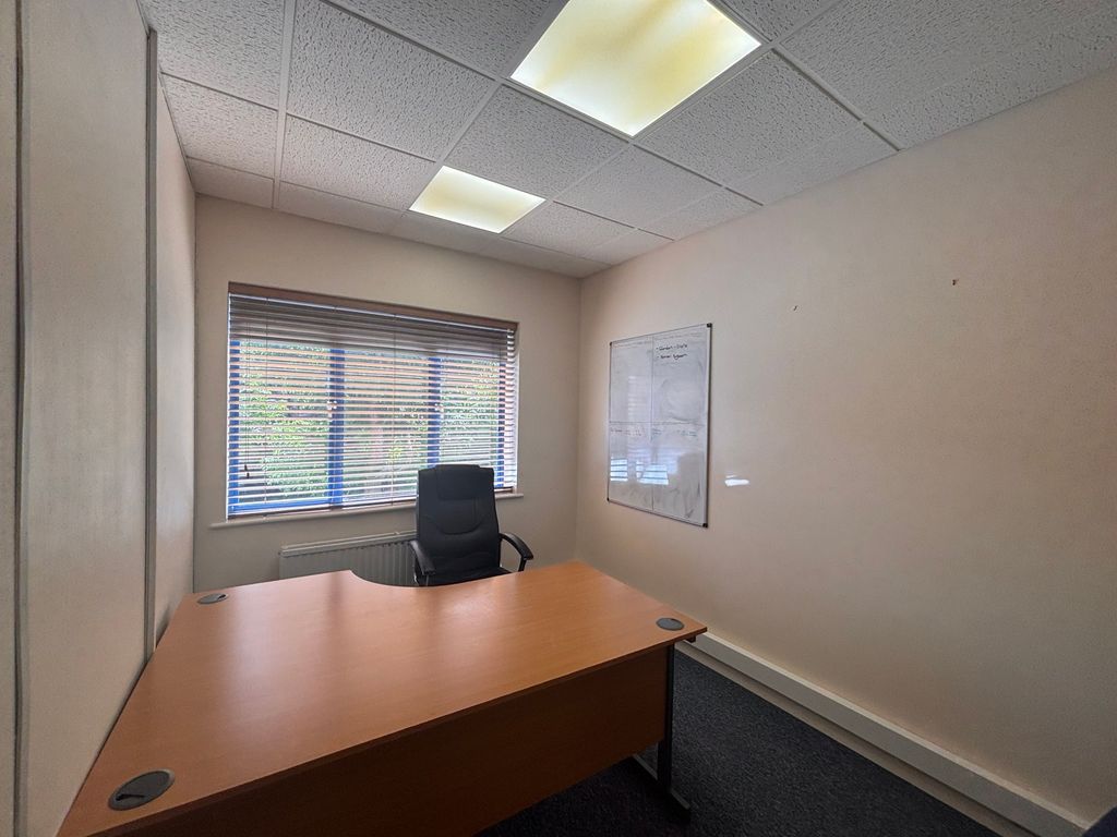 Property photo 3 of 9 Picture No. 20