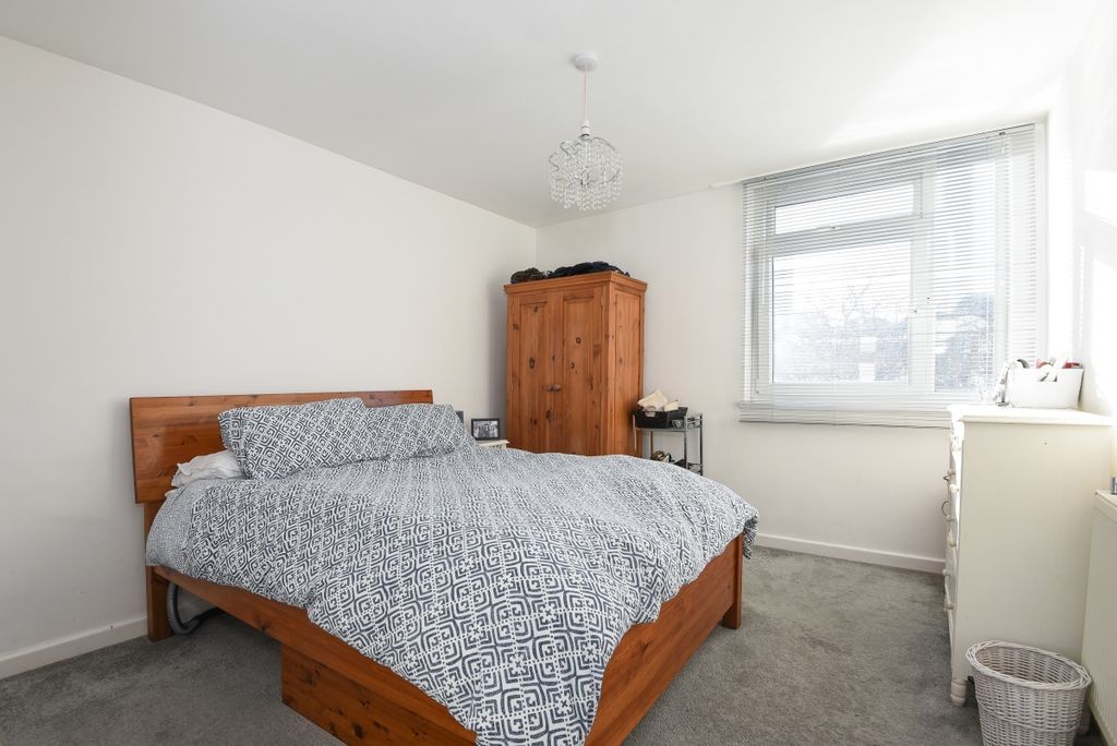 Property photo 2 of 5 245496 (4)