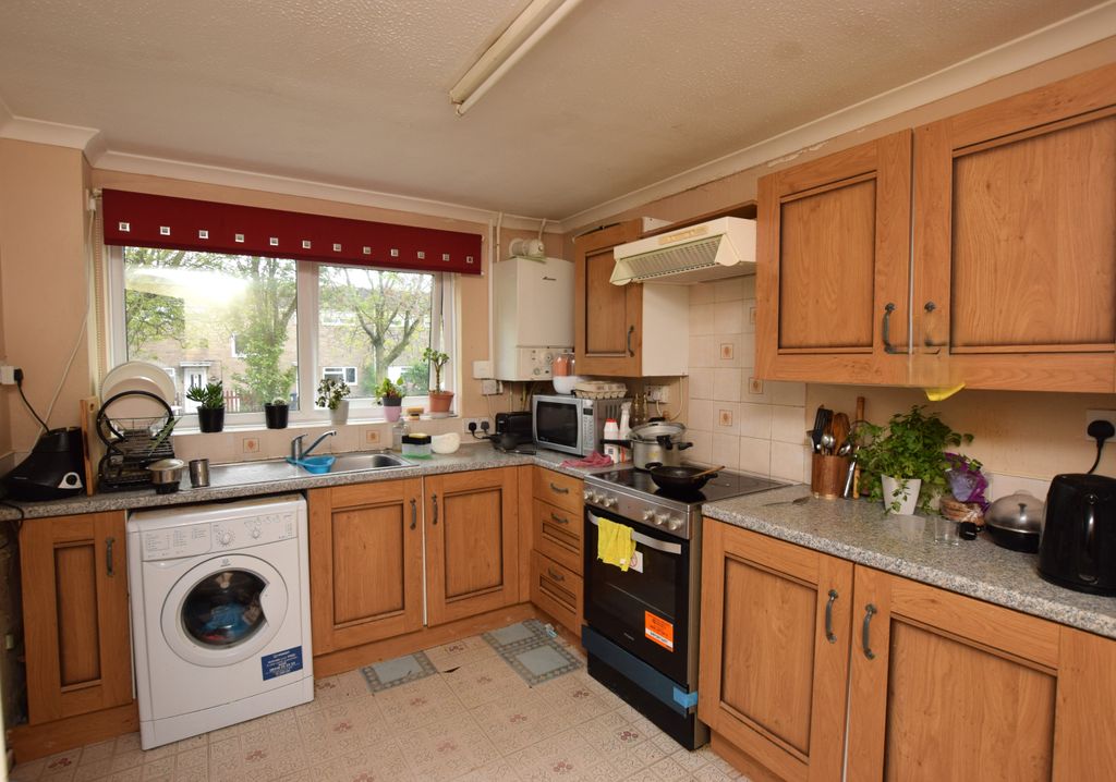 Property photo 2 of 7