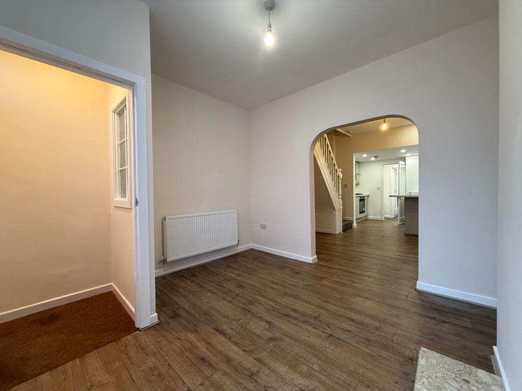 Property photo 3 of 17 Property