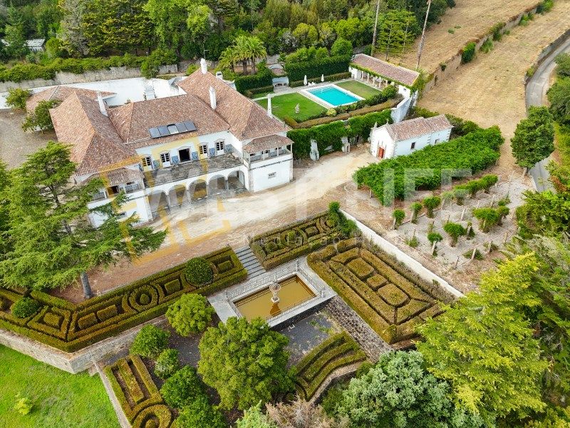 Property photo 1 of 59