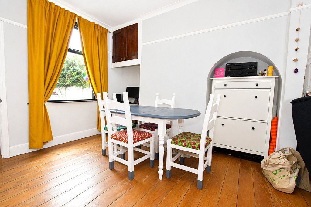 Property photo 3 of 10 Picture No. 09