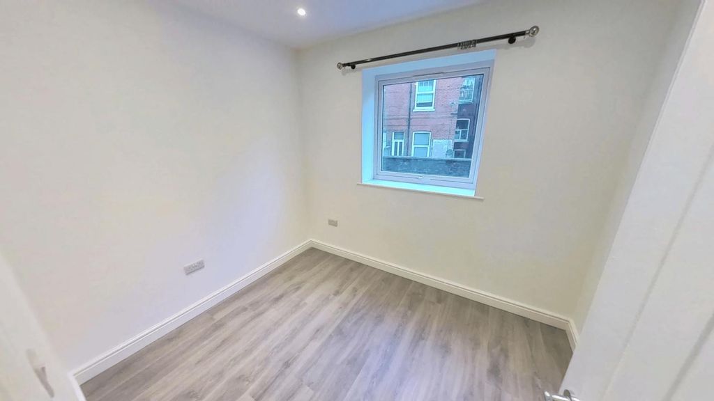 Property photo 2 of 5 Bedroom 2.Png