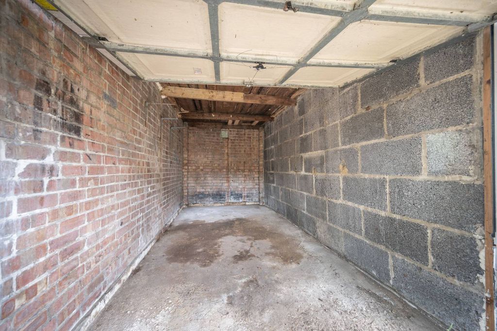 Property photo 2 of 2