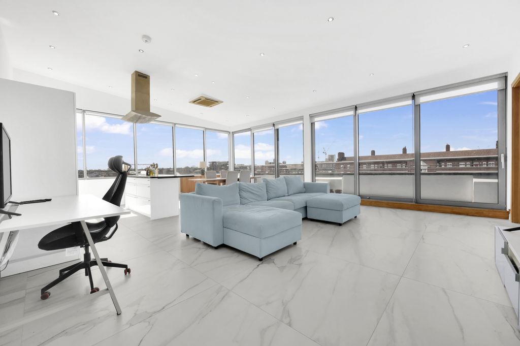 Property photo 1 of 16 Photo 1