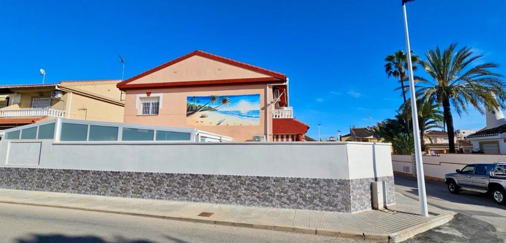 Property photo 1 of 33