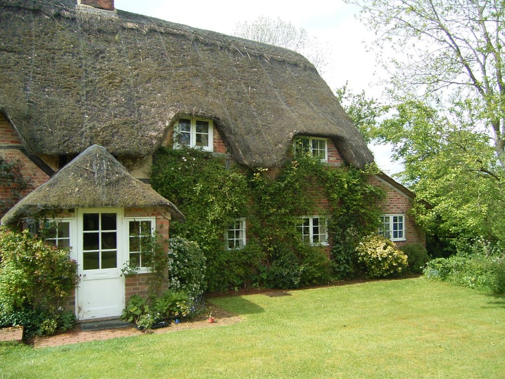 Property photo 1 of 2