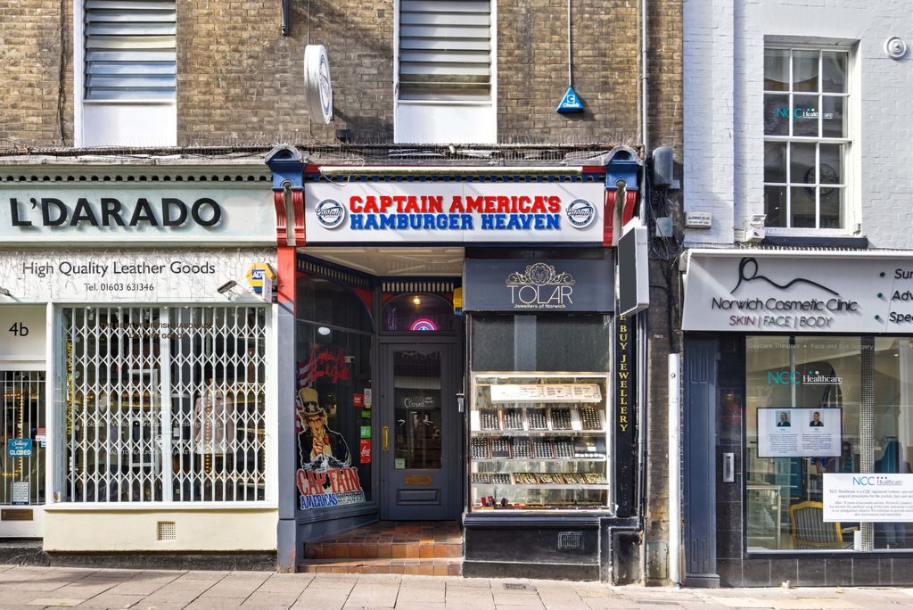 Property photo 3 of 15