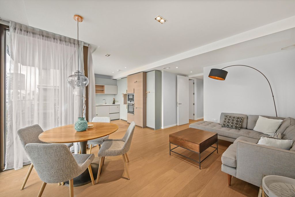 Property photo 1 of 10 Image