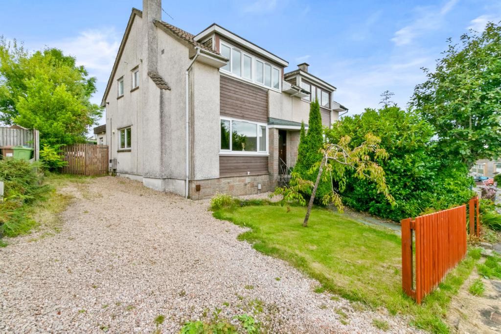 Property photo 1 of 29