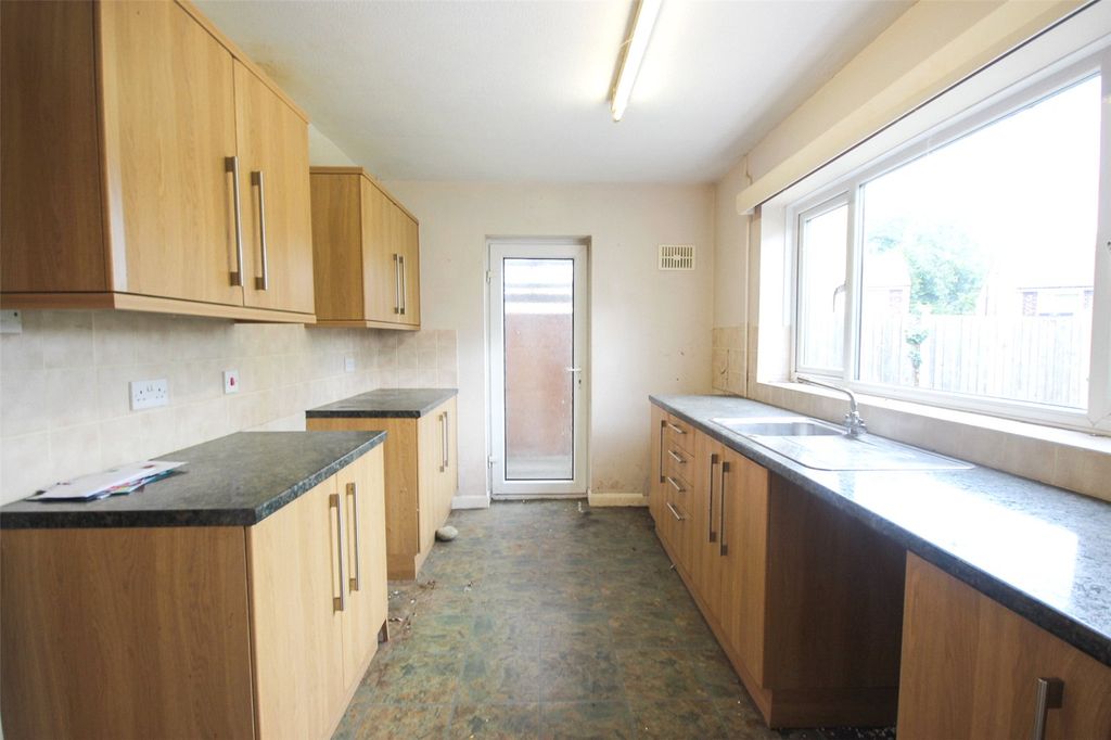 Property photo 3 of 16 Picture No. 20