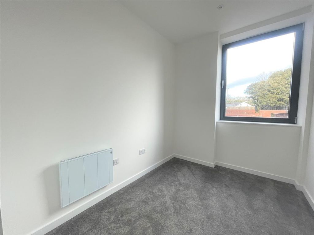 Property photo 3 of 4