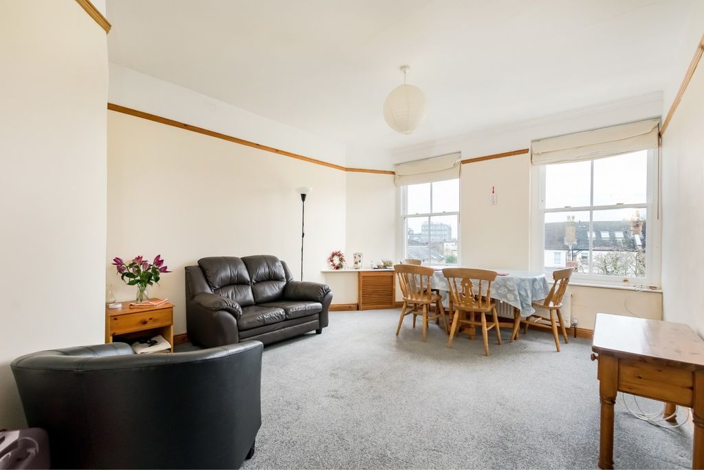 Property photo 2 of 12 Sitting Room