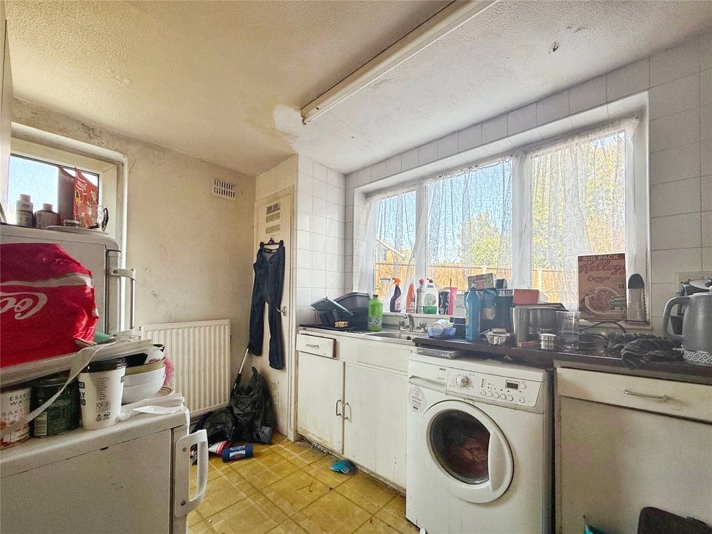 Property photo 3 of 11 Picture No. 14