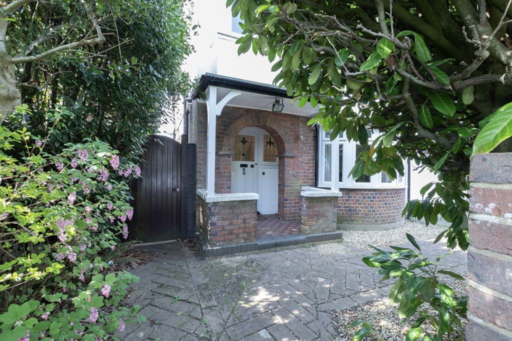 Property photo 1 of 19 Pbox-Img.Jpg