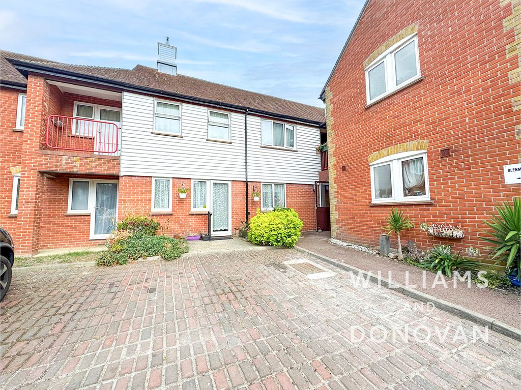 Property photo 1 of 14 Watermark