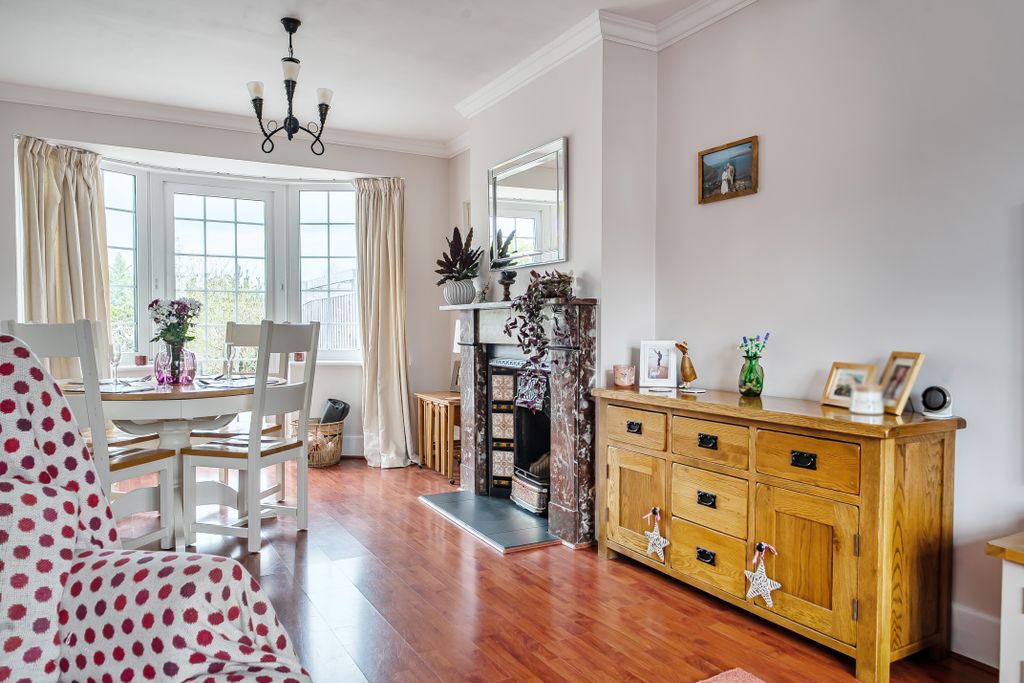 Property photo 3 of 21 1438274369cd3ba0E2F43