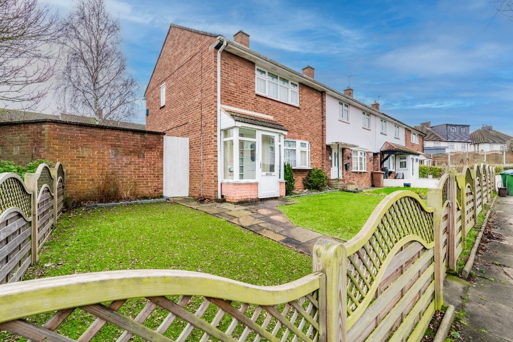 Property photo 1 of 15 4833351