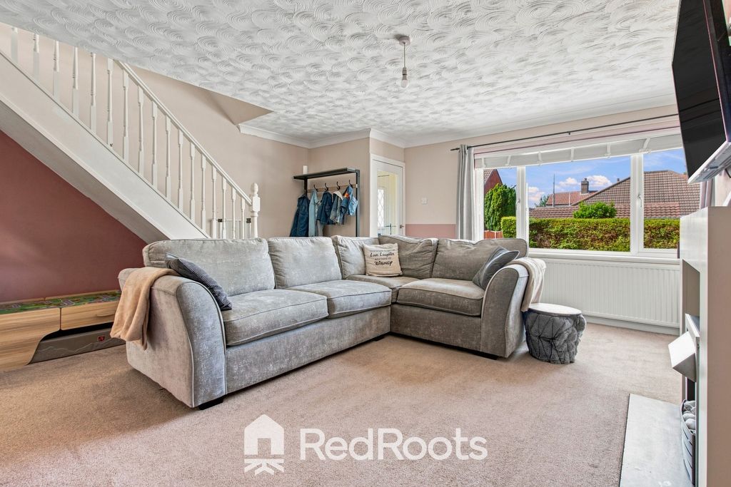 Property photo 2 of 22 5357212