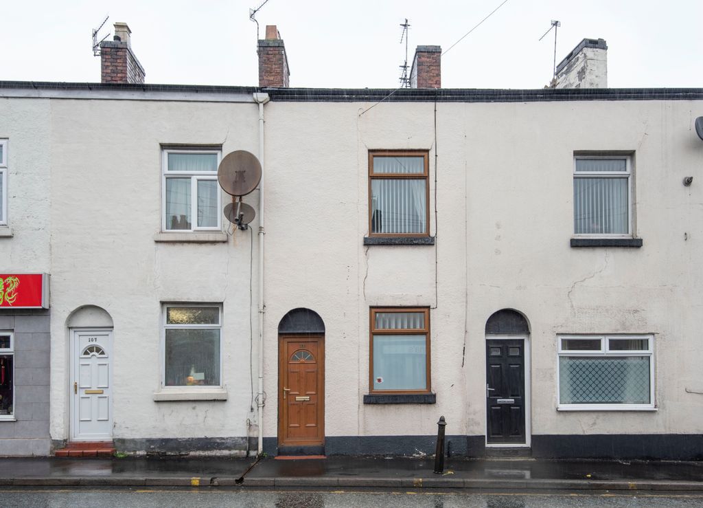 Property photo 1 of 23