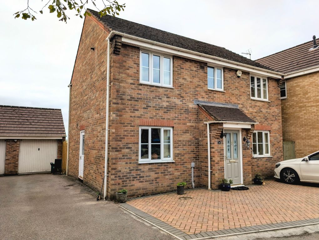 Property photo 1 of 14 Dining Room
