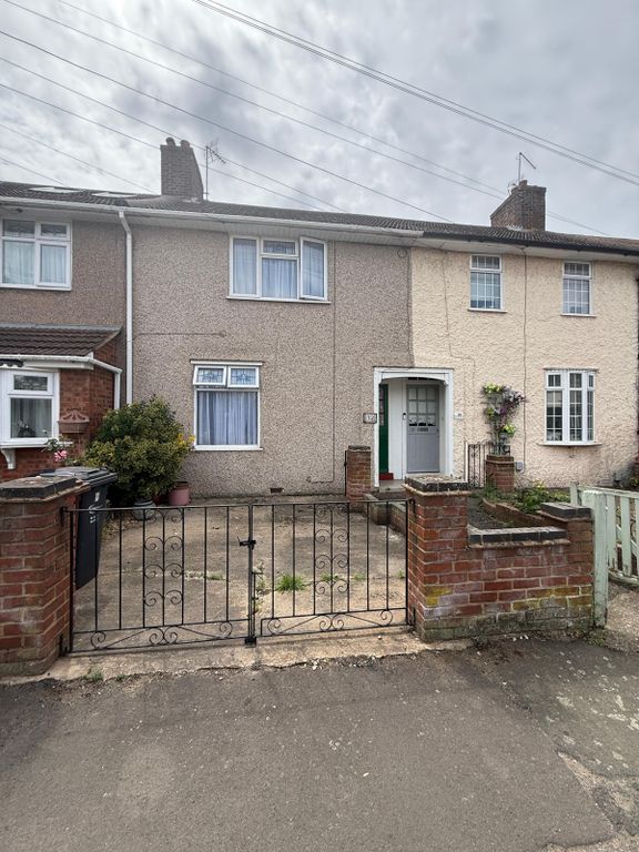 Property photo 1 of 23 Terraced House For Sale Brittain Road, Dagenham Rm8