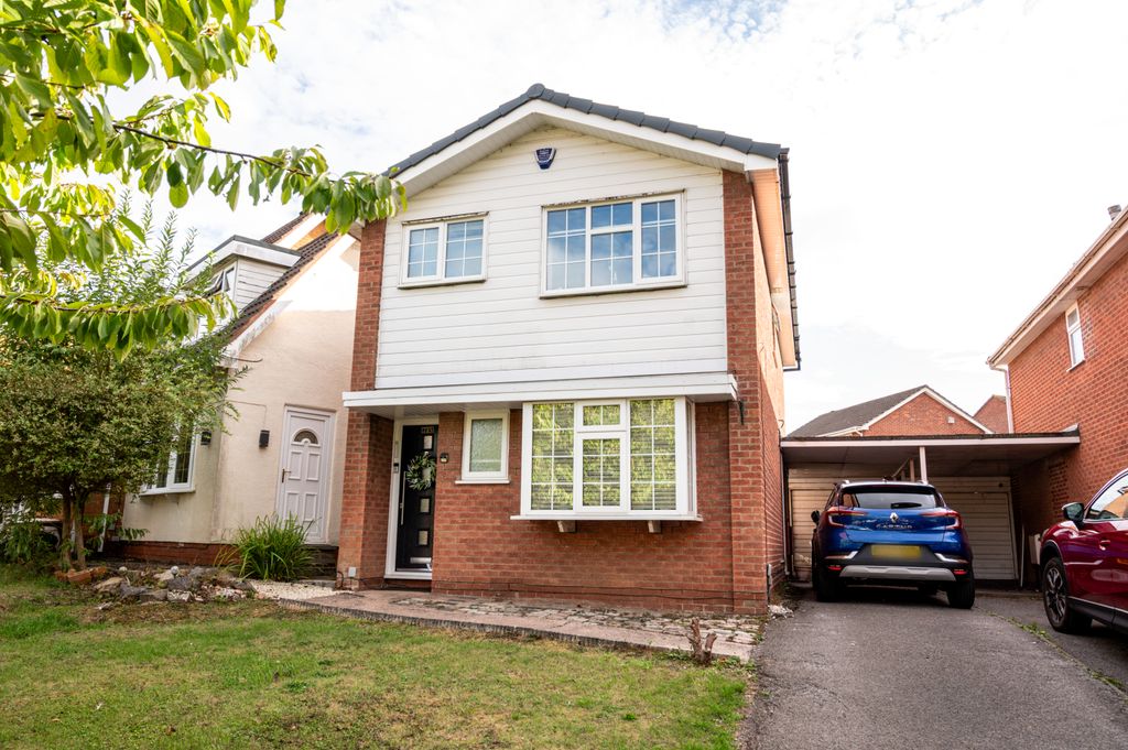Property photo 2 of 23 01