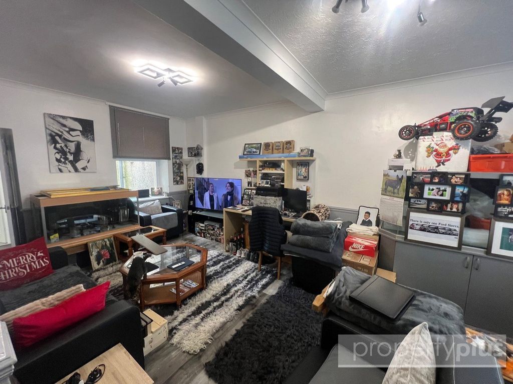 Property photo 3 of 13 Picture No. 10