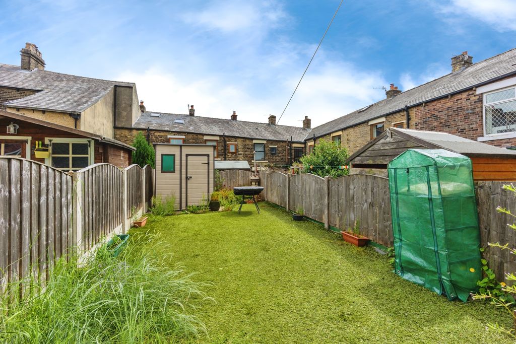Property photo 3 of 15