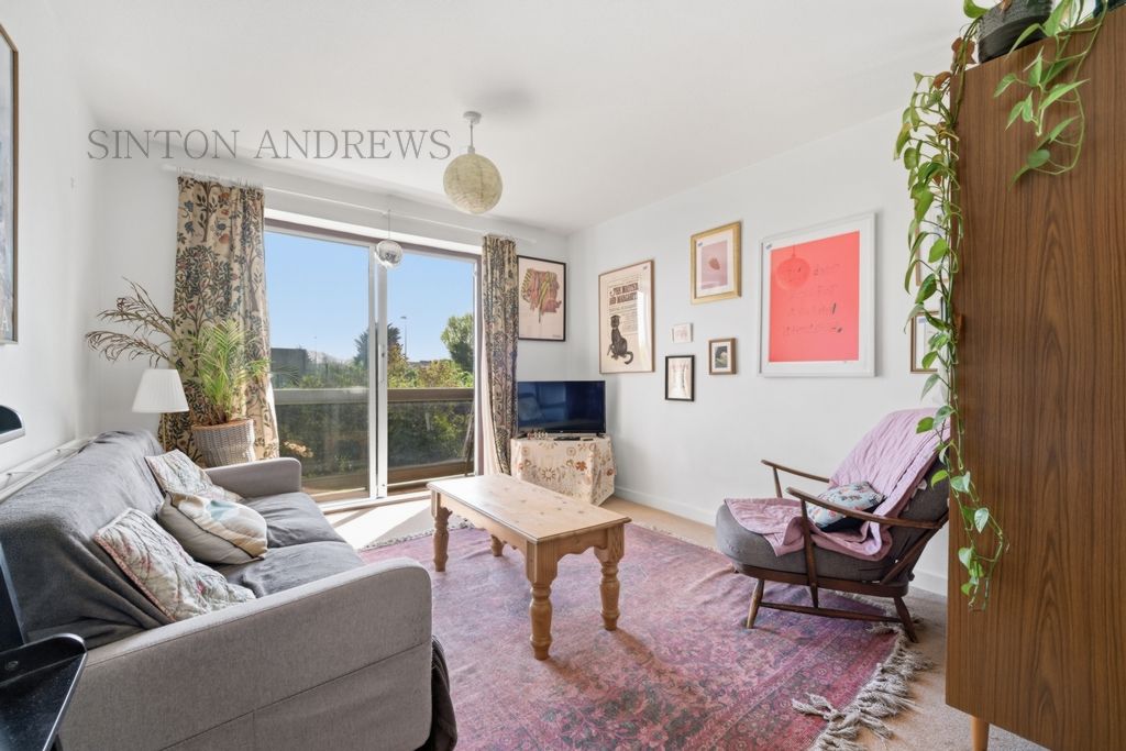 Property photo 2 of 9 Photo 2