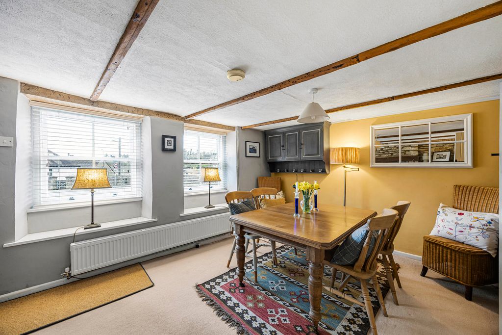 Property photo 2 of 23 Dining Room