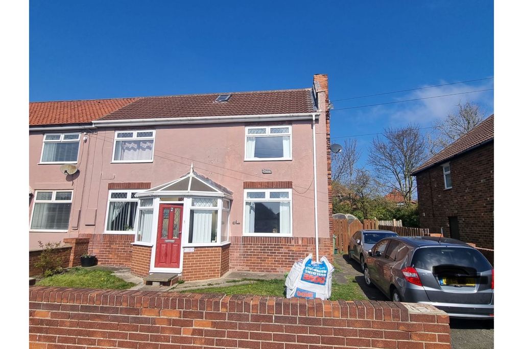 Property photo 1 of 39