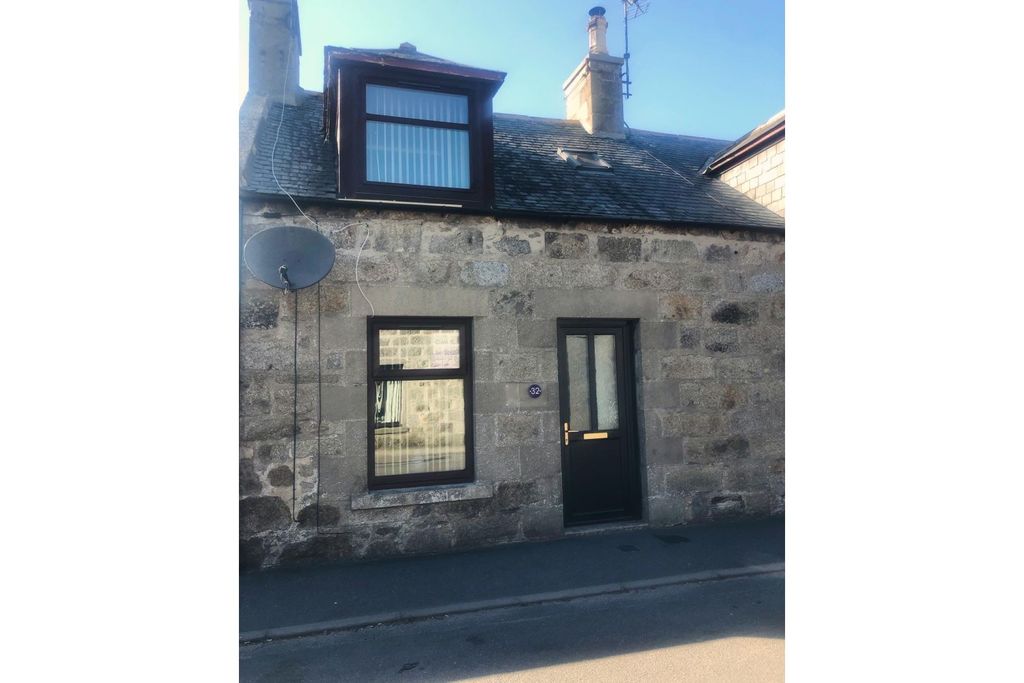 Property photo 1 of 9 Front View