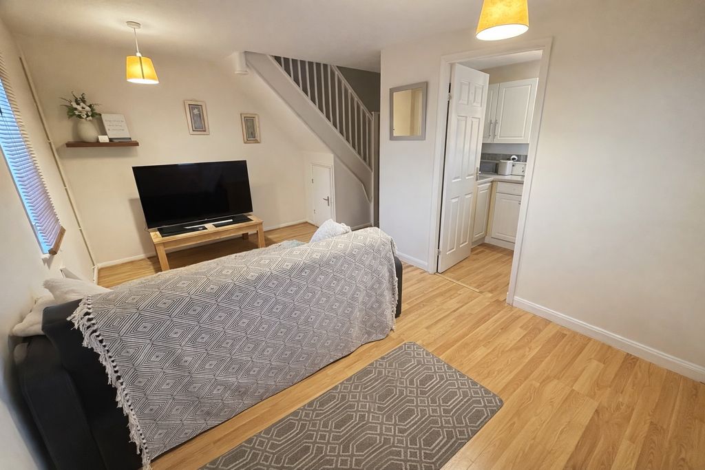 Property photo 2 of 6 5000571