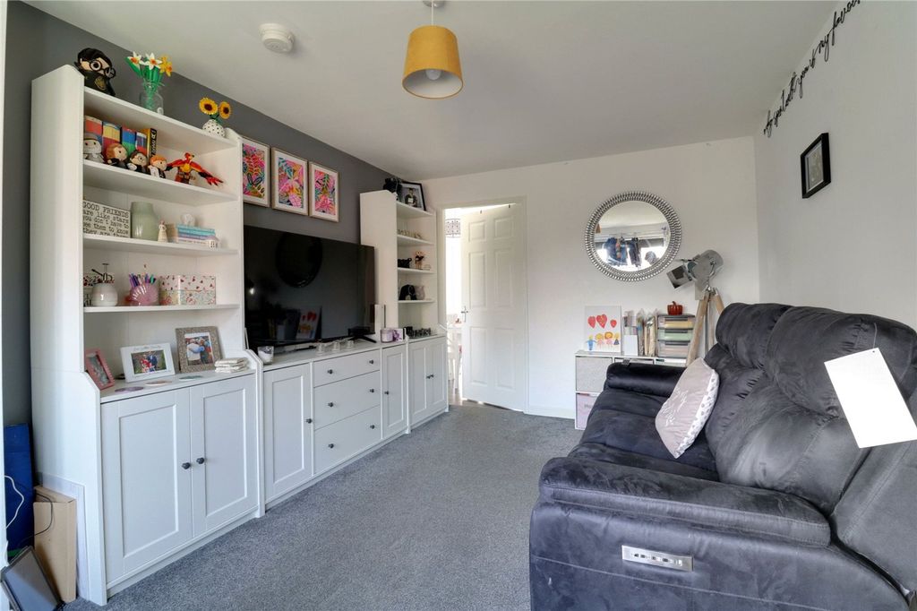 Property photo 2 of 15 Picture No. 14