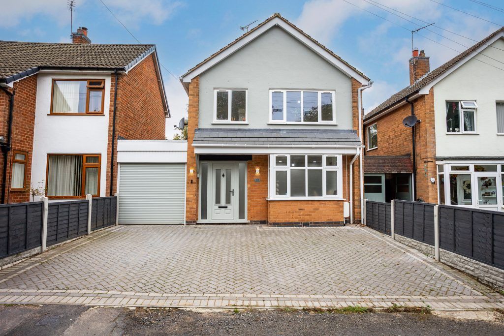 Property photo 1 of 33