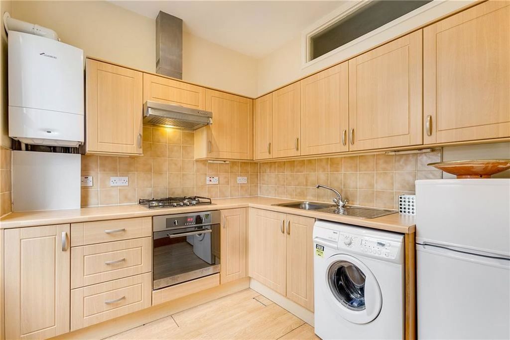 Property photo 3 of 6