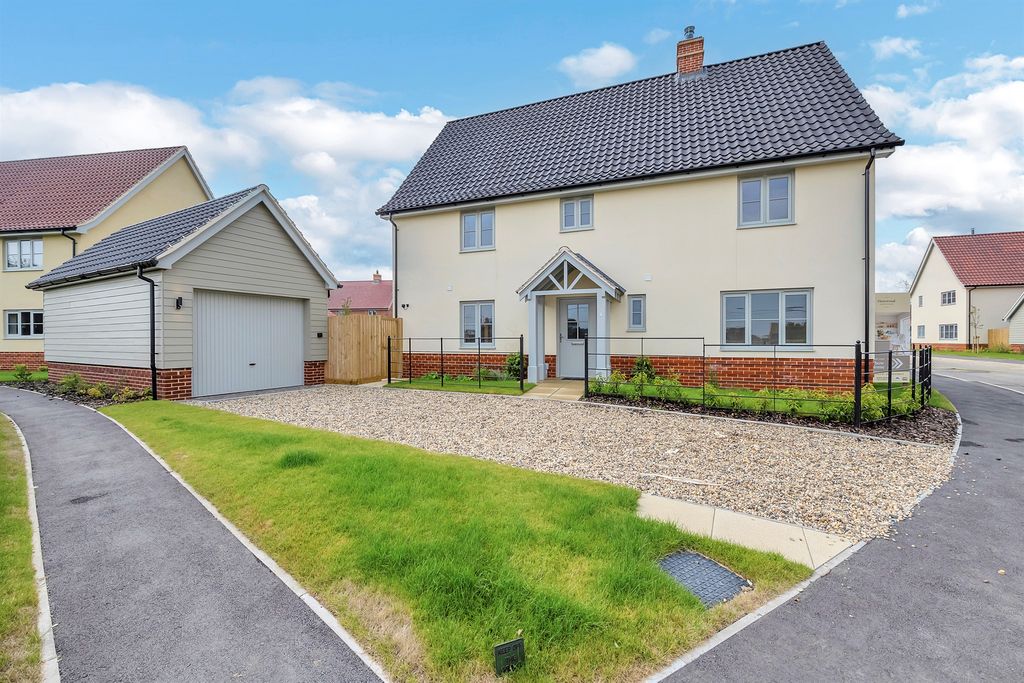 Property photo 1 of 13