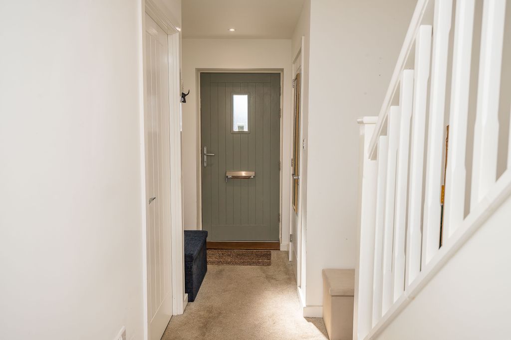 Property photo 3 of 18 Img_7093