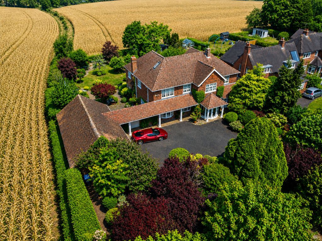 Property photo 1 of 34