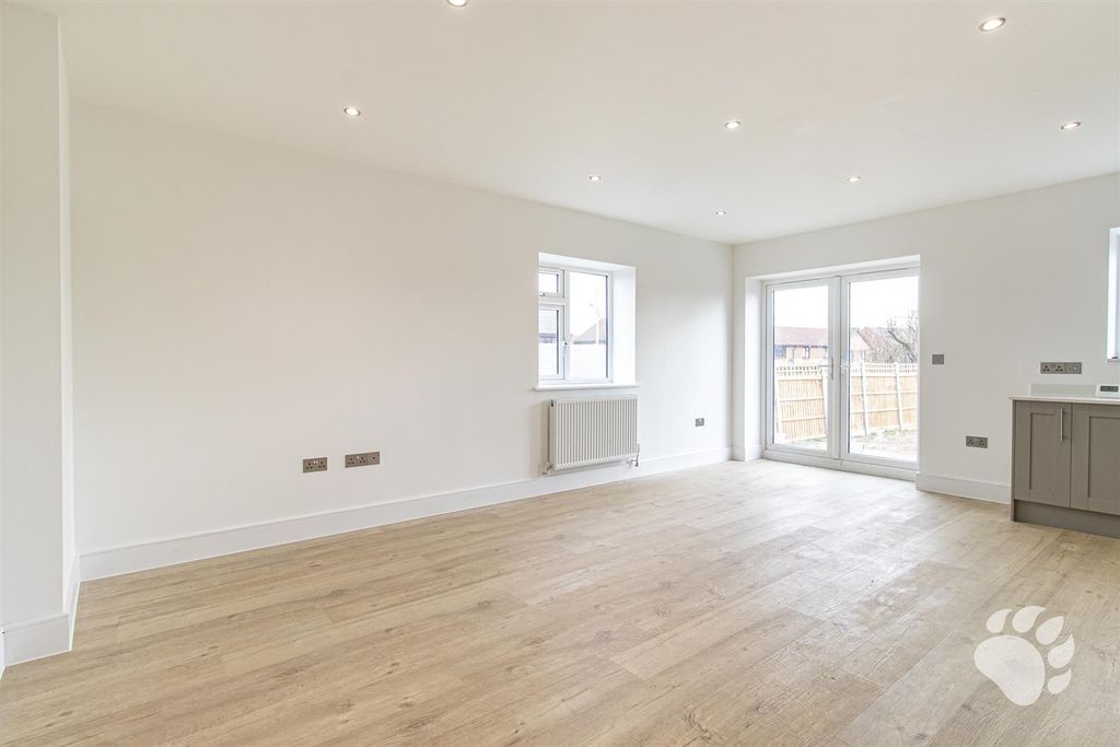 Property photo 3 of 24 Open Plan Kitchen/Living/Dining Room